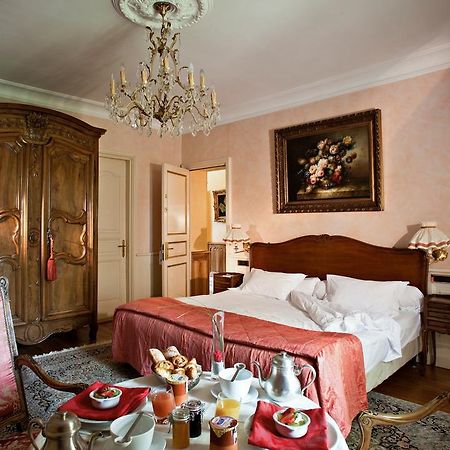 Hostellerie Les Frenes Avignon Rum bild