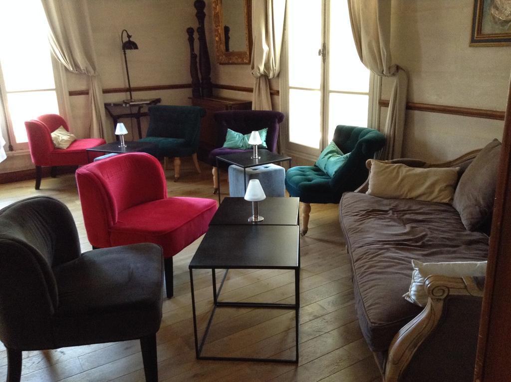 Hostellerie Les Frenes Avignon Exteriör bild