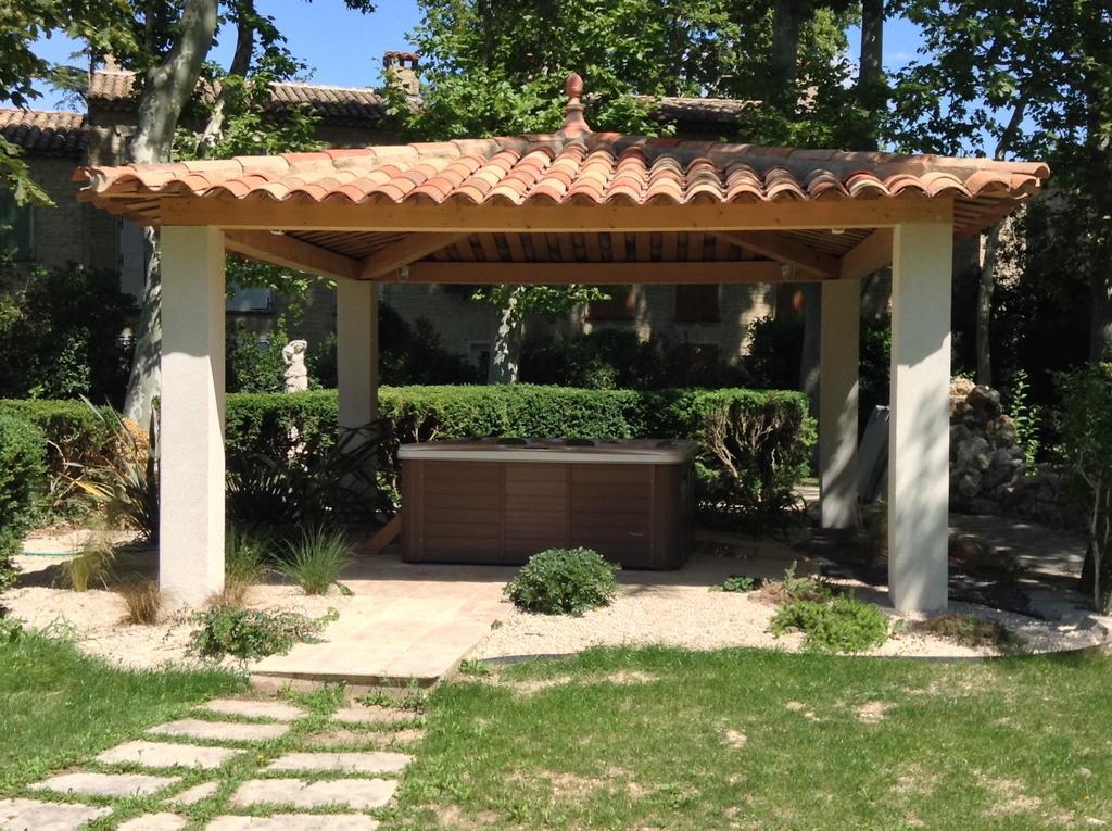 Hostellerie Les Frenes Avignon Exteriör bild